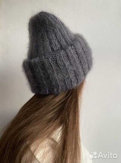 Пушистая шапка из мохера