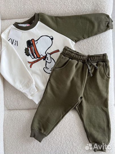 Костюмчик Zara на флисе