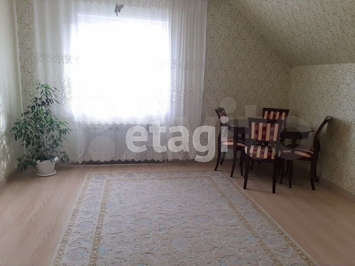 Дом 198,9 м² на участке 6,5 сот.