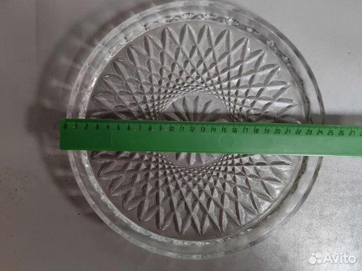 Поднос хрустальный
