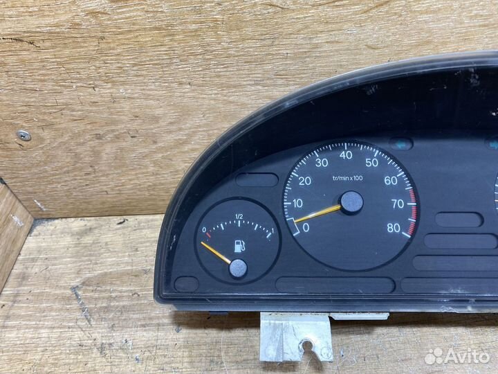 Панель приборов Peugeot 806 бензин 112610
