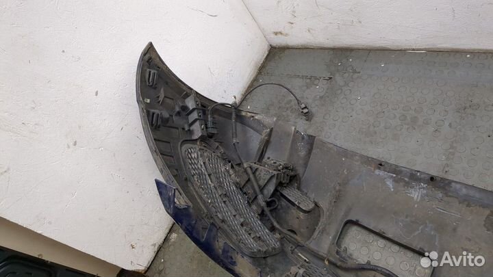 Бампер передний Volkswagen Touareg