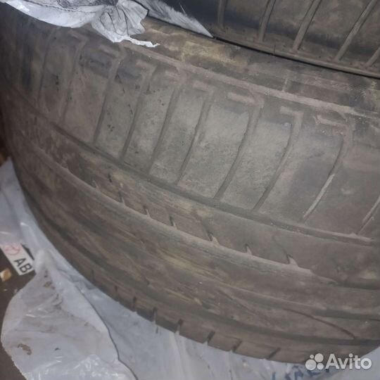 Bridgestone Dueler M/T 255/50 R19 и 285/45 R19