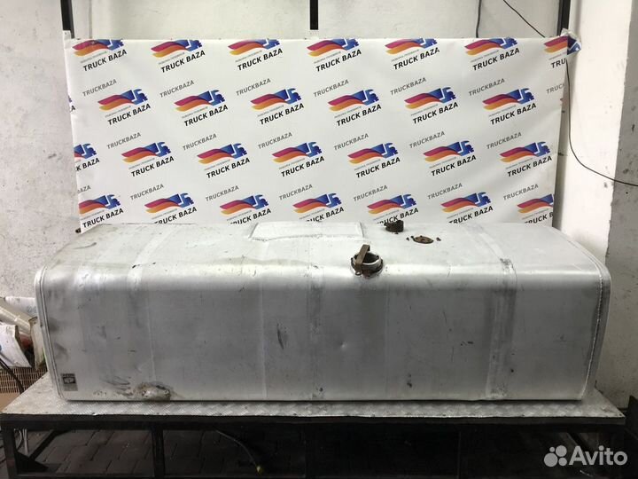 Бак топливный 890 L Man F90