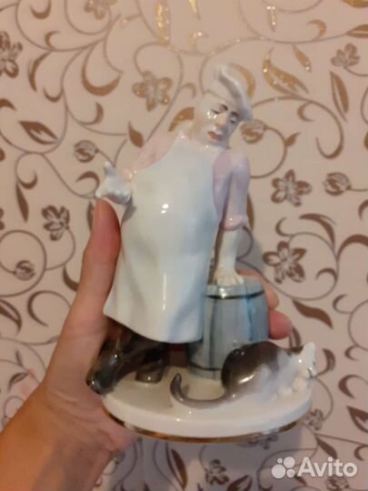 Статуэтка фарфоровая СССР 