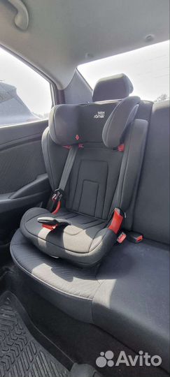 Автокресло Britax Roemer 15 до 36 кг