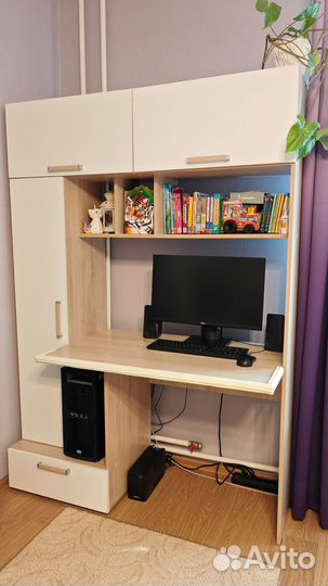 Стол со шкафом