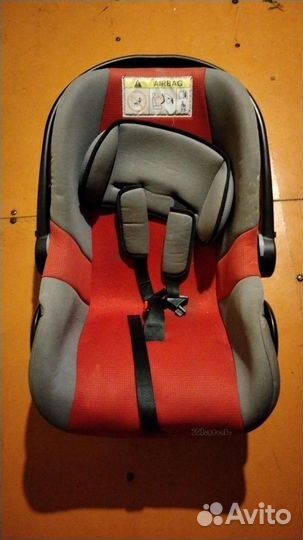 Детское автокресло до года