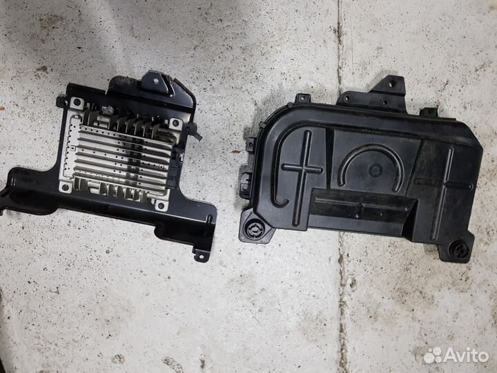 Музыка на Мазду 3 босе