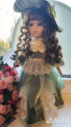 Фарфоровая кукла Remeco collection