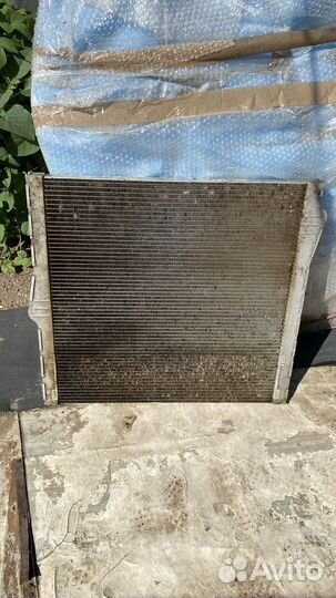 Радиатор двс BMW X5 e70