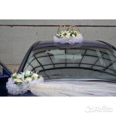 Свадебное украшение на машину