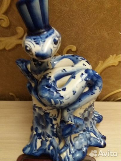 Статуэтка змея (фарфор гжель)