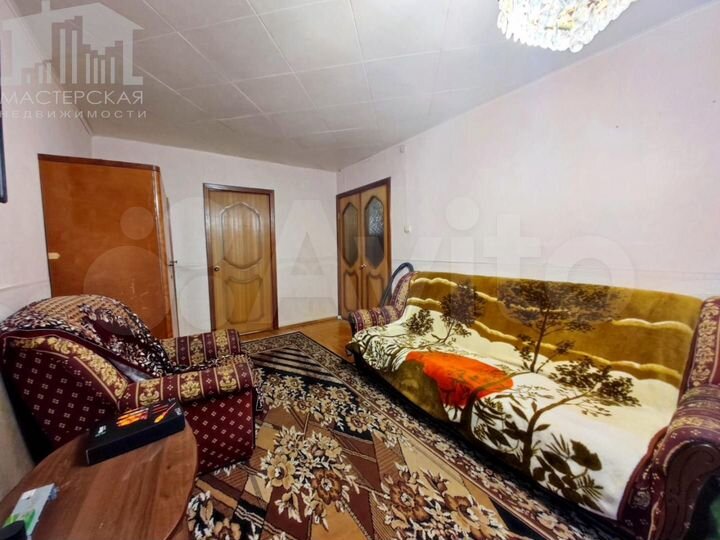 2-к. квартира, 47 м², 4/4 эт.