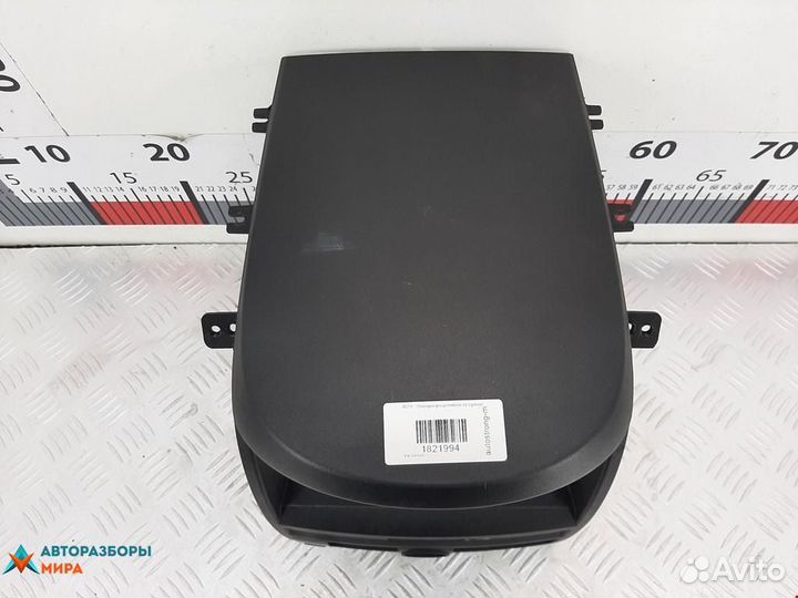 Накладка на торпедо (консоль) Kia Sorento 2005