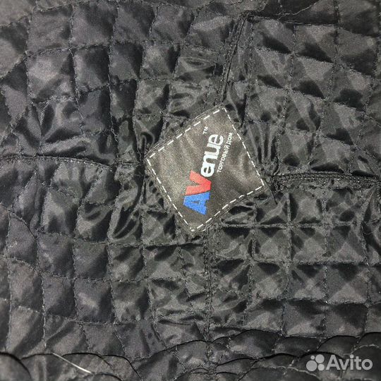 Мужская и женская шапка