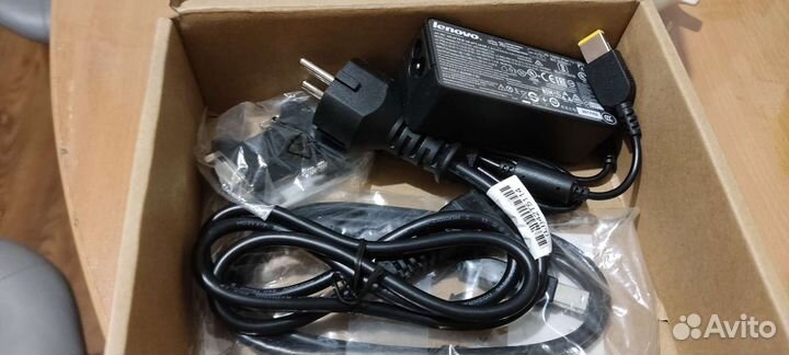 Lenovo ThinkPad USB 3.0 Pro Dock-EU