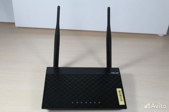 Wifi роутер asus RT-N12 с блоком питания