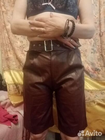 Шорты кожаные 46 размер