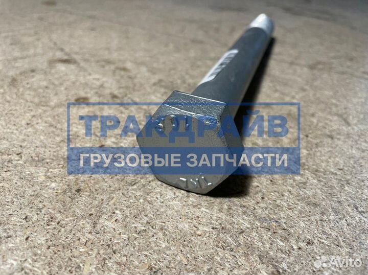 Болт полурессоры грузовиков Рено M24x2x230(83) мм