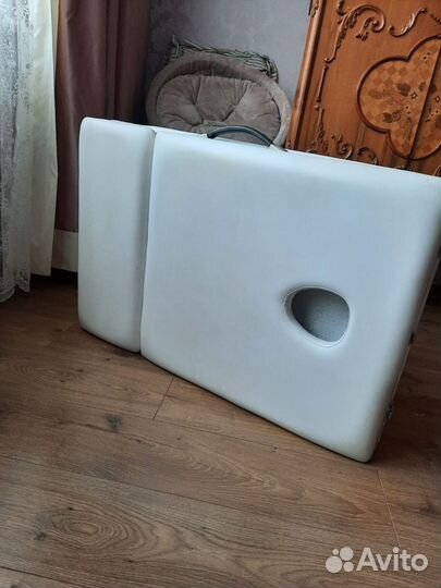 Кушетка массажная складная