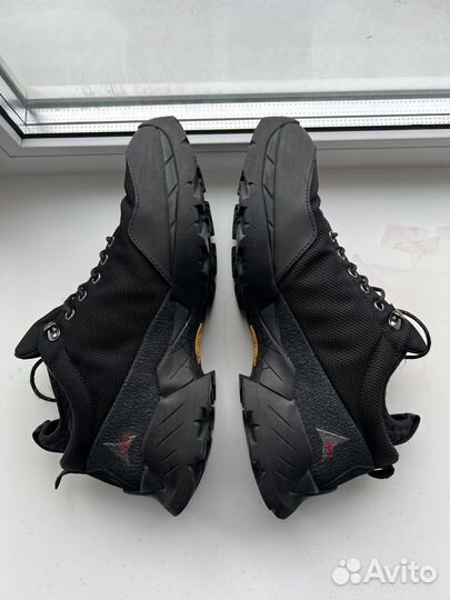 Roa hiking boots neal