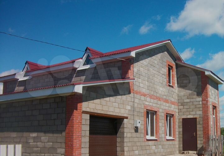 Коттедж 100 м² на участке 5 сот.