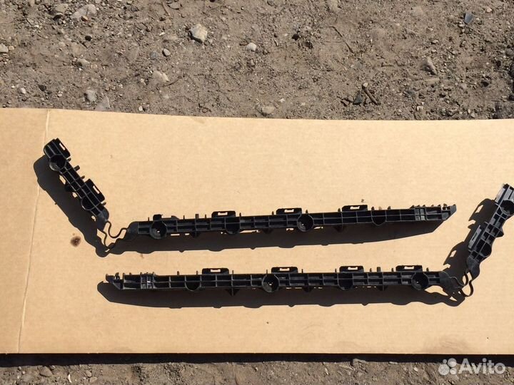 Крепление заднего бампера toyota camry V50