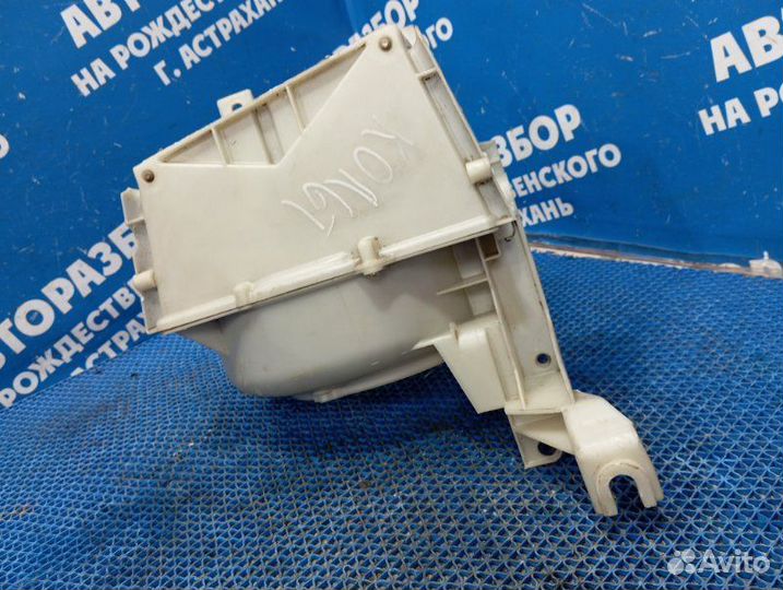 Корпус мотора печки Mitsubishi Colt купе 4G92 1999