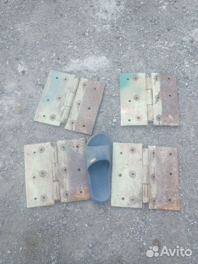 Продам петли гаражные