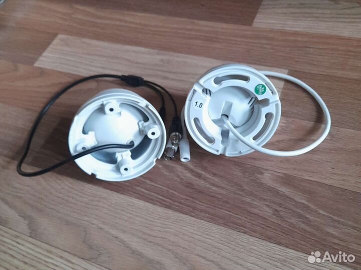 Комплект из 2х камер видеонаблюдения