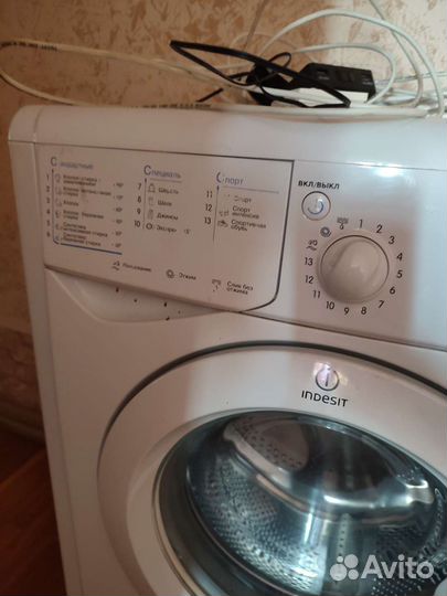 Стиральная машина Indesit iwsb 5085