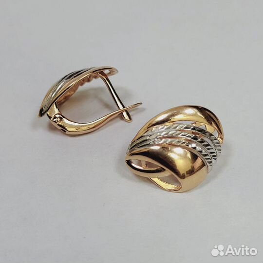Золотые серьги