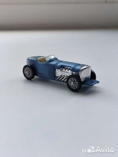 Машинки игрушки kinder