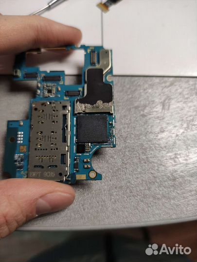 Ремонт телефонов Samsung, iPhone, Xiaomi, Honor