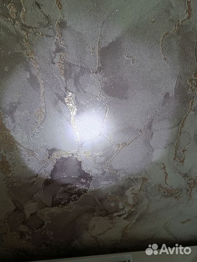 Фонарик с сюрпризом