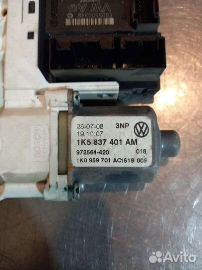 Мотор стеклоподъемника передний VW Jetta 5