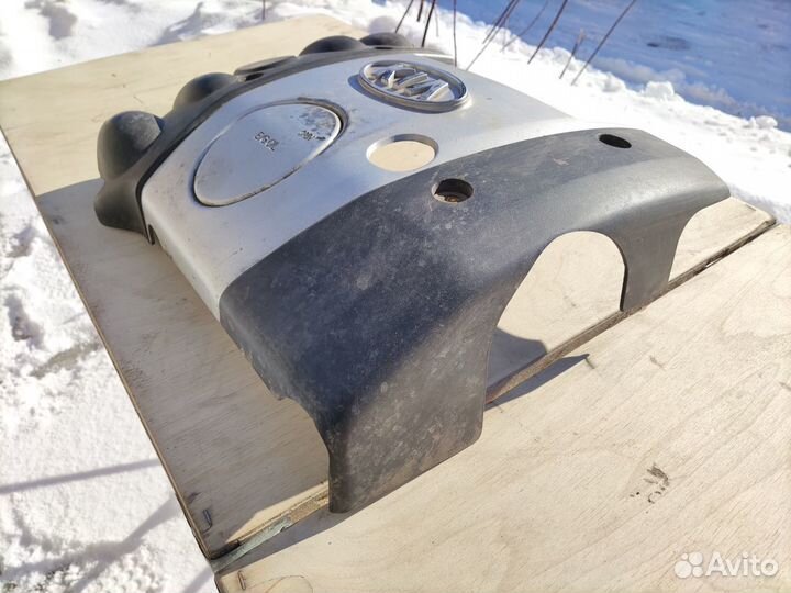 Декоративная крышка двигателя Kia Sportage 1