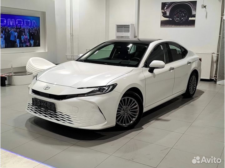 Toyota Camry 2.0 CVT, 2024