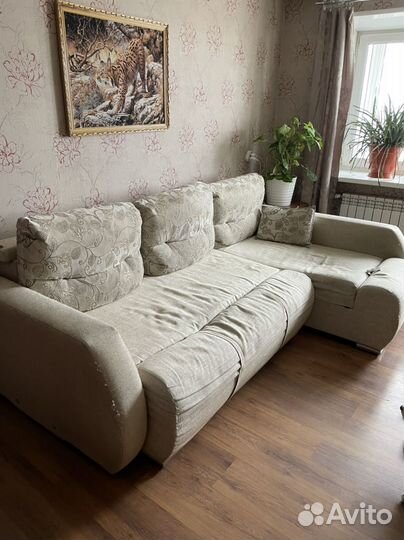 Угловой диван бу