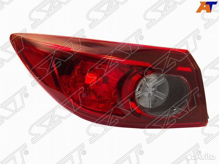 Фонарь левый задний в крыло Mazda 3 BM