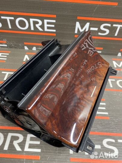 Пепельница Mercedes-Benz E-Class W210 112.941 1998