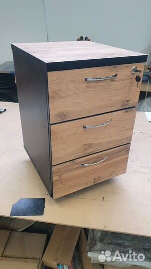 Тумба выкатная