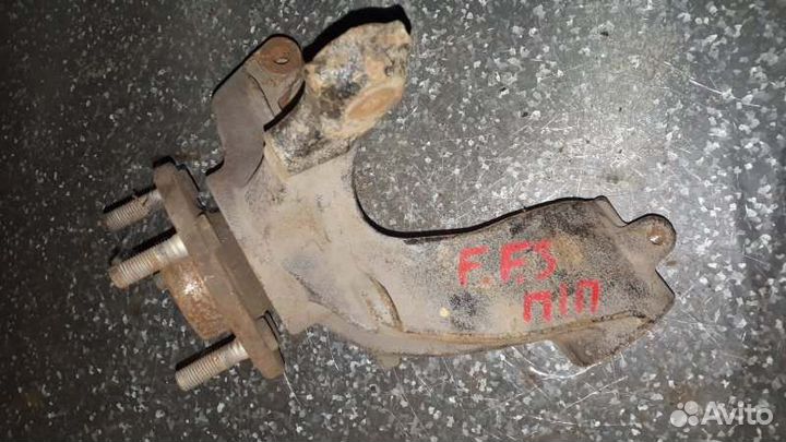 Кулак поворотный передний правый Ford Focus Iii