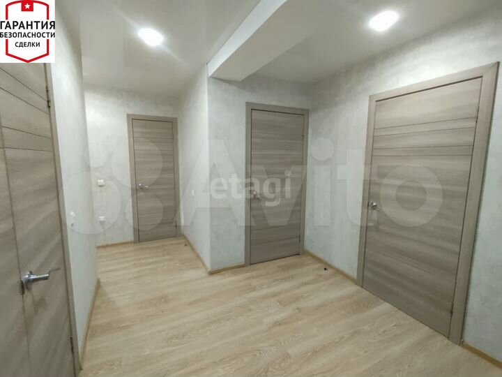 3-к. квартира, 72,1 м², 2/5 эт.