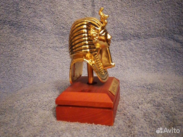 Египетская статуэтка