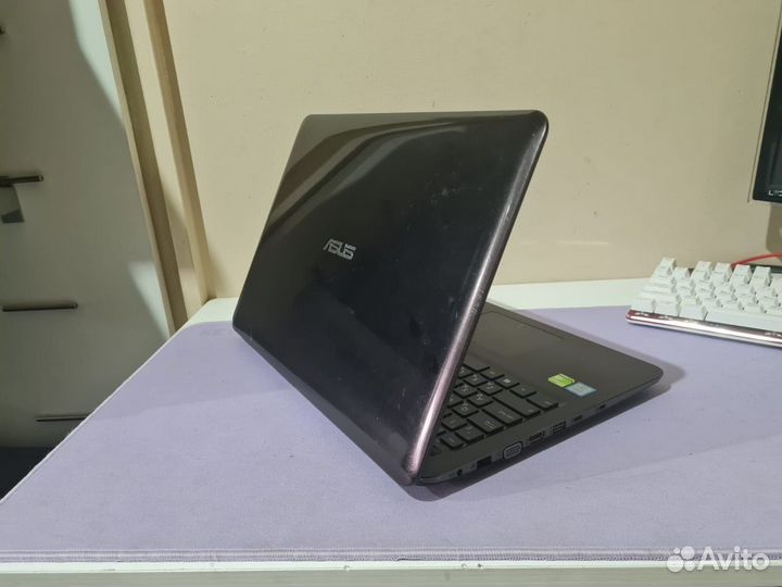 Ноутбук asus i3-6100U 6gb SSD 500gb GT940 mx 2gb