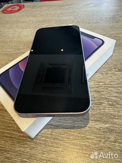 iPhone 12, 64 ГБ