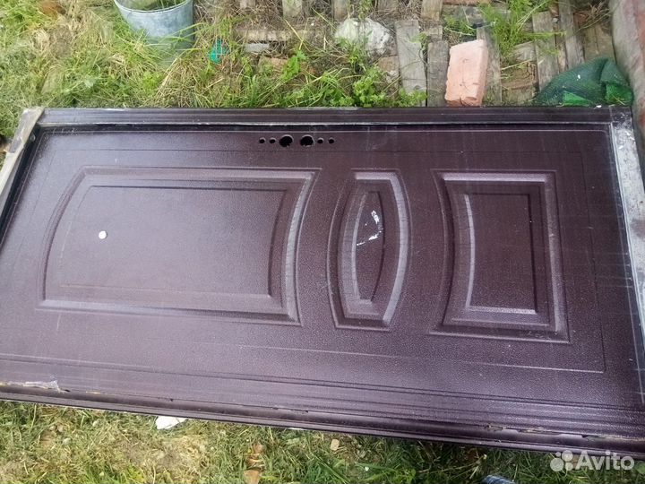 Дверь входная металлическая Китай