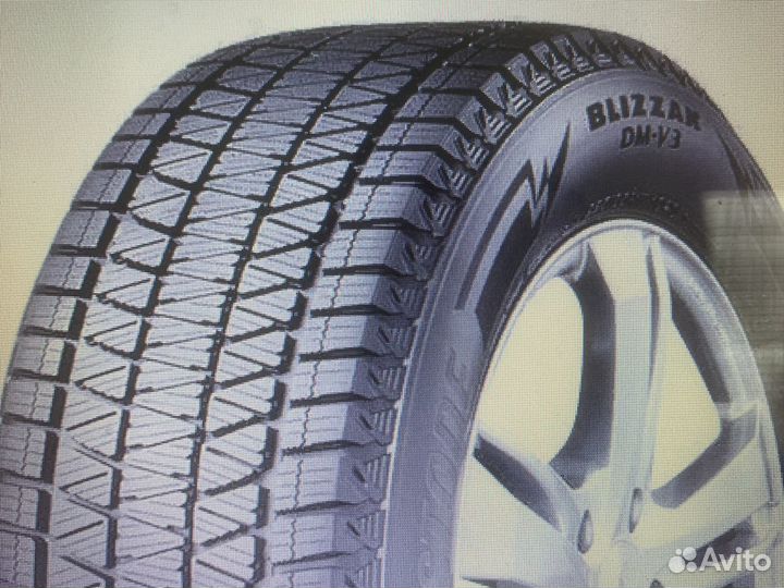Bridgestone Blizzak DM-V3 225/65 R17 106S